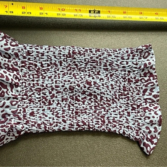 Plus Size‎ Women's 4X (28W-30W) Animal Print Tunic Top Smocked Keyhole Stretch - Picture 9 of 13